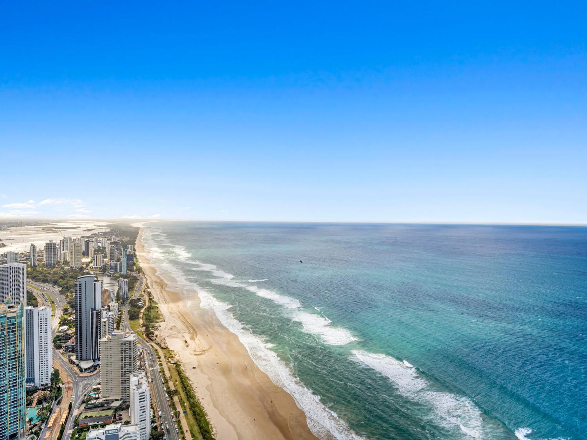 Surfers Paradise New Beachfront Apartments Голд-Кост Экстерьер фото
