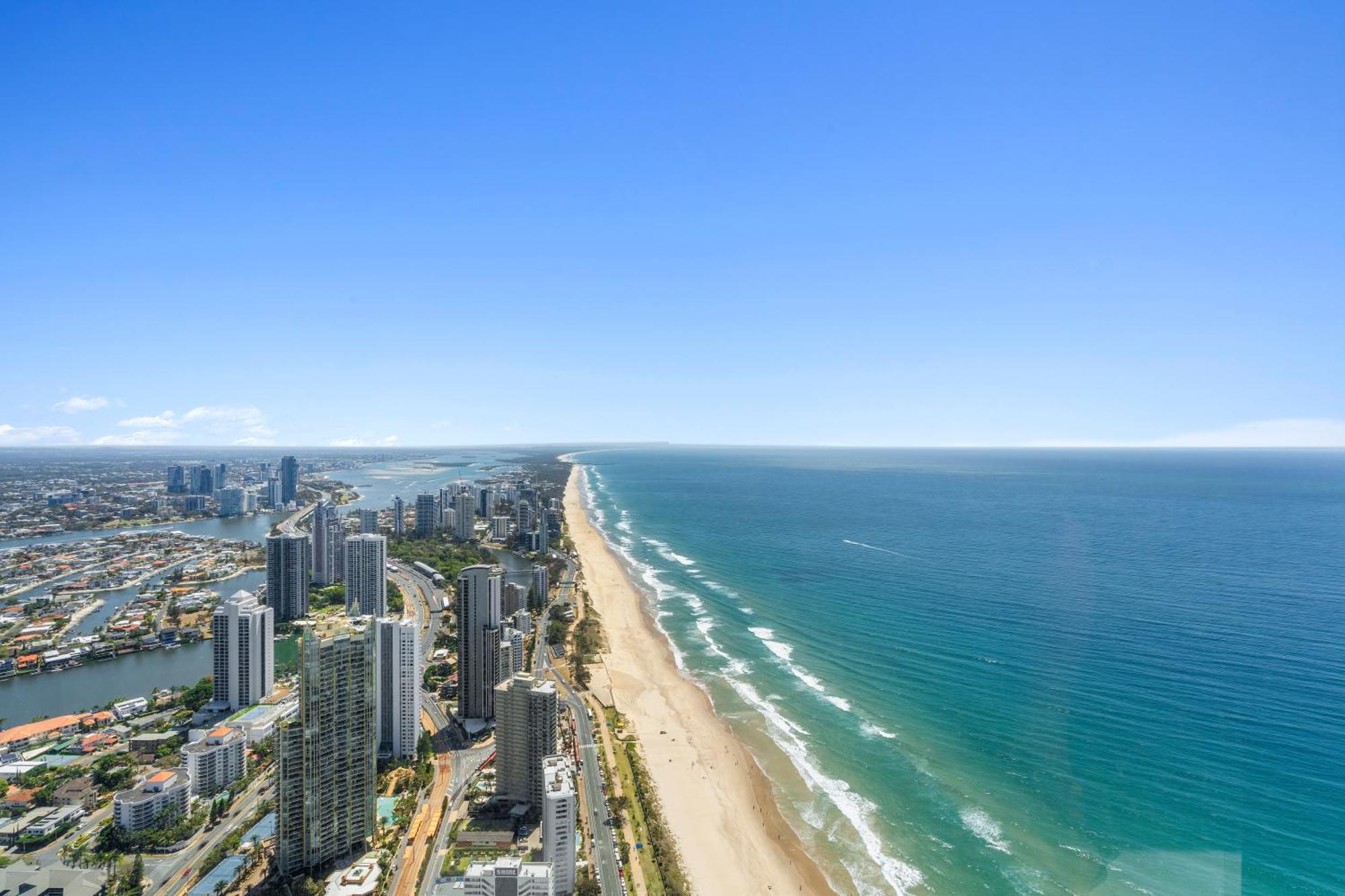 Surfers Paradise New Beachfront Apartments Голд-Кост Экстерьер фото