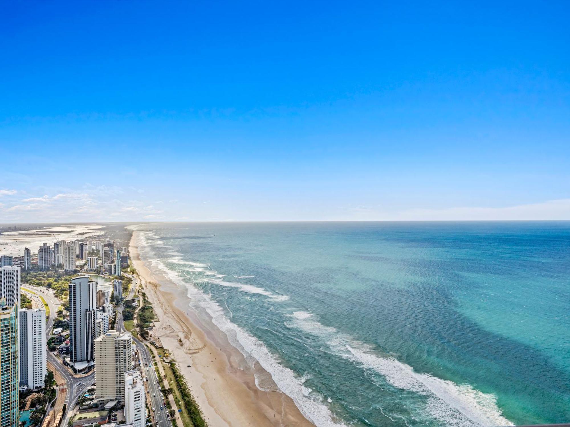 Surfers Paradise New Beachfront Apartments Голд-Кост Экстерьер фото